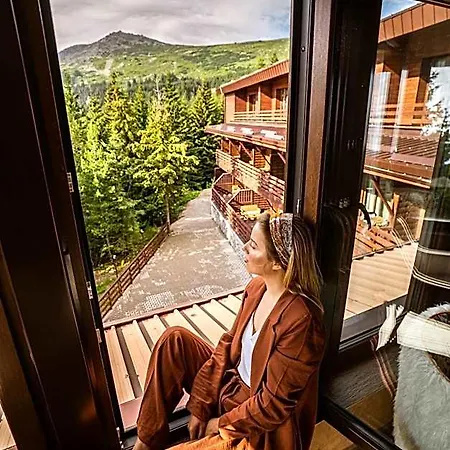And Relax Moreni Hotel